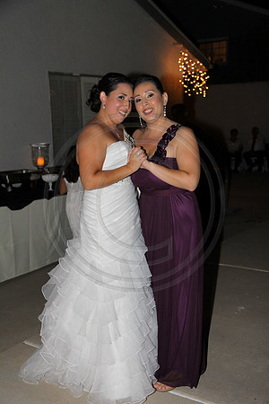 Marvin & Danielle Wedding884_8_06_2011